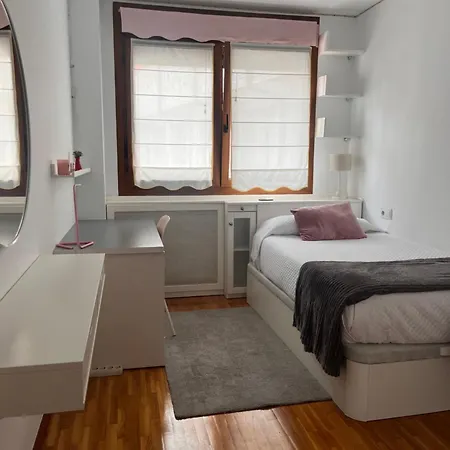 La Nala فِيافيثيوسّا